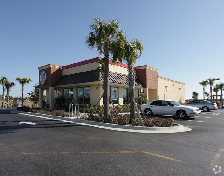 Primary Photo Of 12531 S Mccall Rd, Port Charlotte Fast Food For Sale