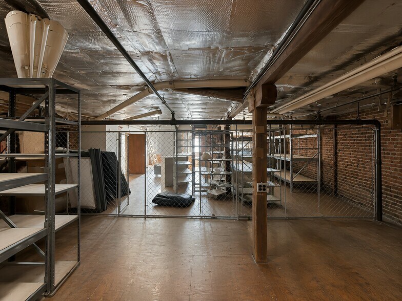 More Photos Of 7 Henry St, Worcester Light Manufacturing For Sale