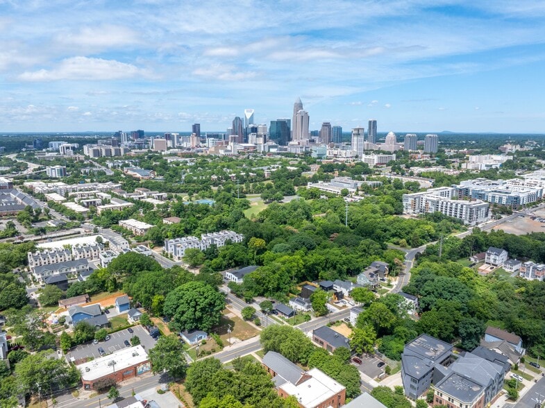 More Photos Of 857 Belmont Ave, Charlotte General Retail For Lease