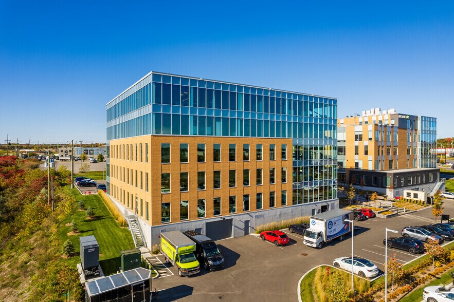 More Photos Of 6485 Rue Doris-Lussier, Boisbriand Office For Lease