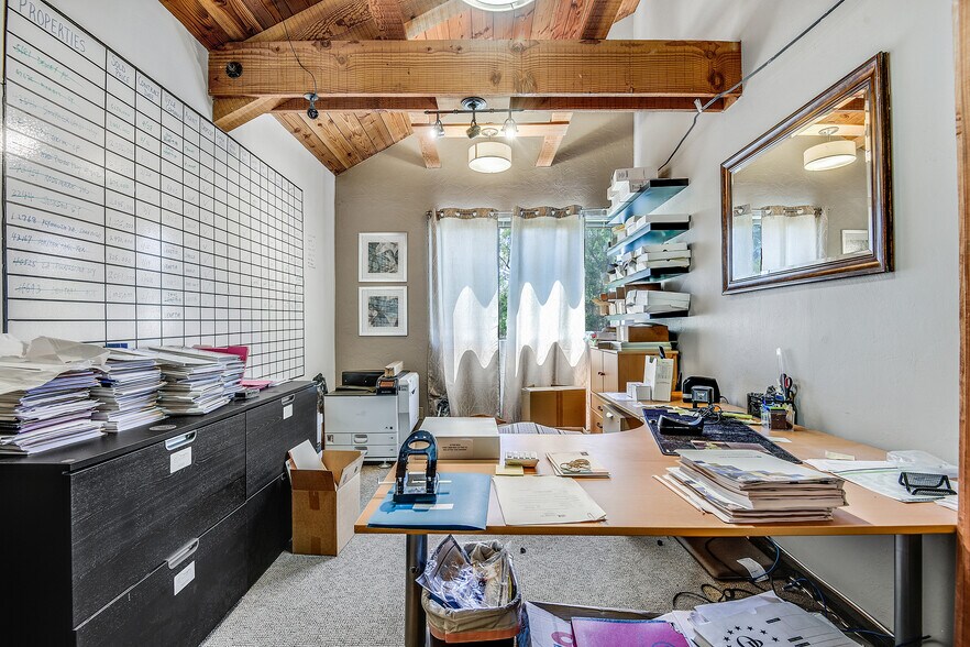 More Photos Of 43213 Mission Blvd, Fremont Office For Sale