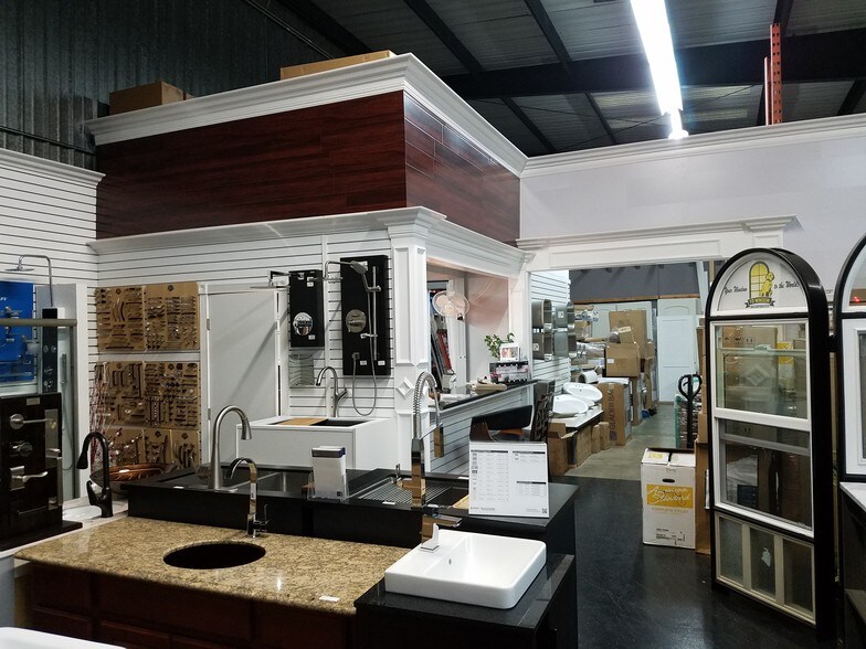 More Photos Of 2735-2741 Scott Blvd, Santa Clara Service For Lease