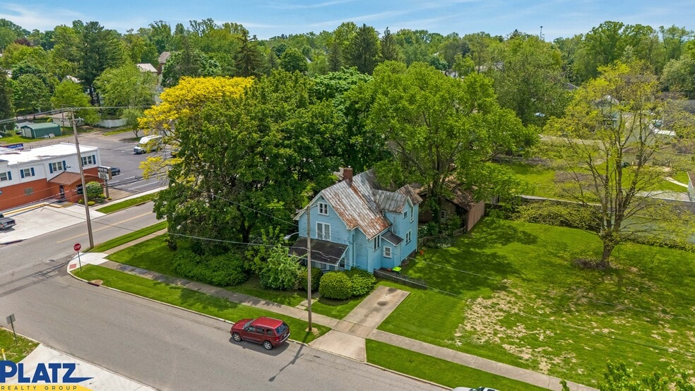 More Photos Of 777 N Ellsworth Ave, Salem Veterinarian Kennel For Sale
