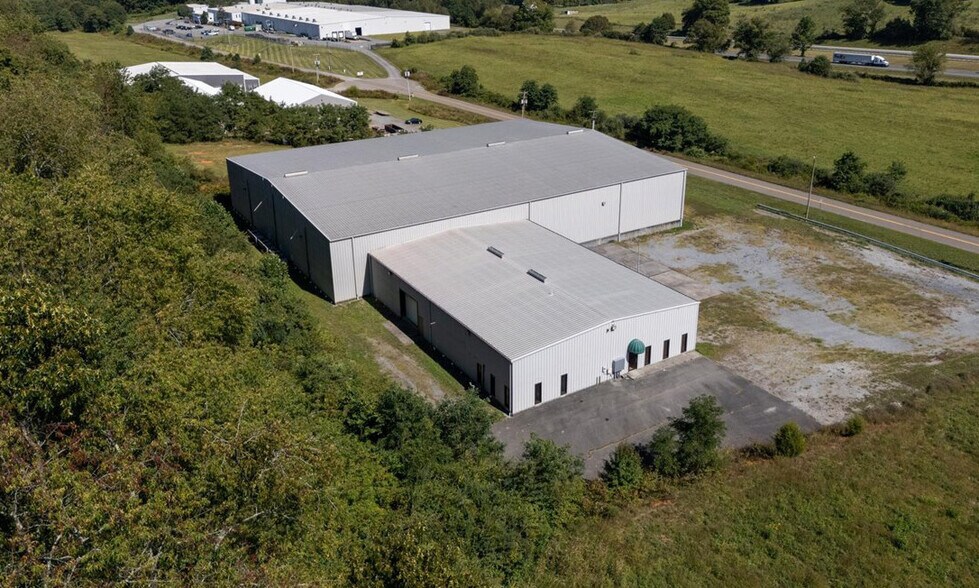 More Photos Of 26609 Newbanks Rd, Abingdon Refrigeration Cold Storage For Lease