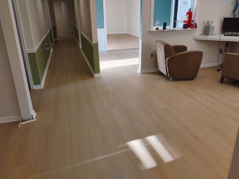 More Photos Of 604 Otis Dr, Dover Light Distribution For Lease