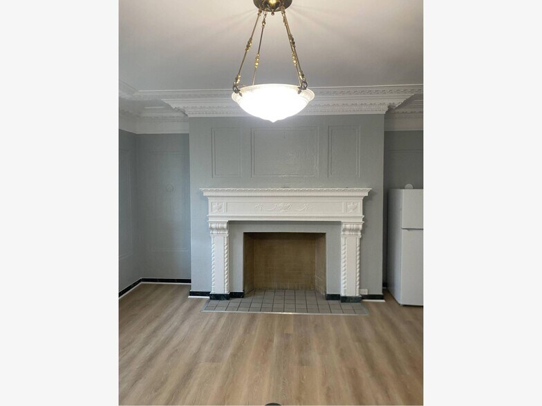 More Photos Of 600 James St, Syracuse Apartments For Sale