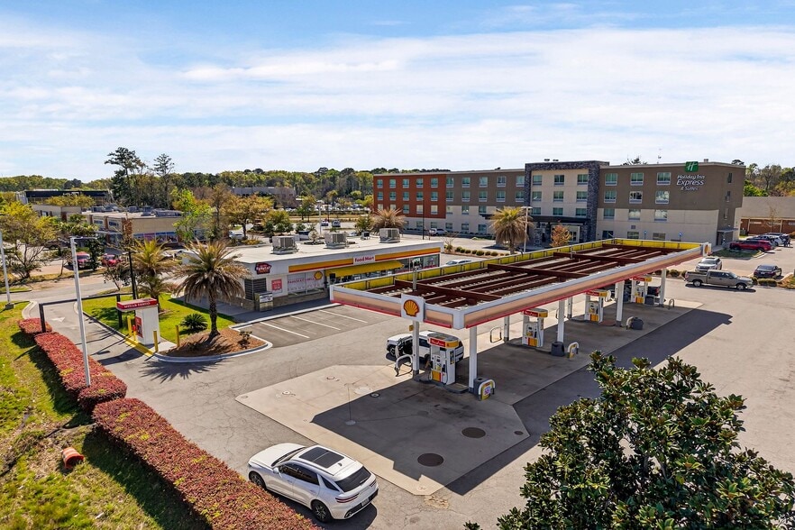 Primary Photo Of 4 Park Of Commerce Way, Savannah Convenience Store For Sale