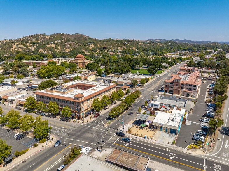 More Photos Of 6005 El Camino Real, Atascadero Hotel For Lease