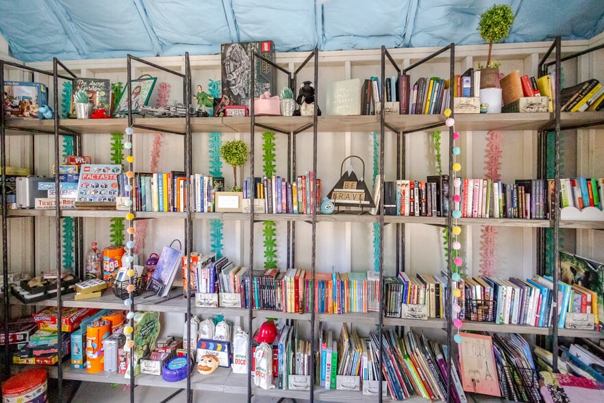 More Photos Of 6385 W White Mountain Blvd, Lakeside Lodge Meeting Hall For Sale