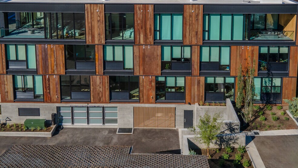 More Photos Of 100 4th W st, Ketchum Apartments For Sale