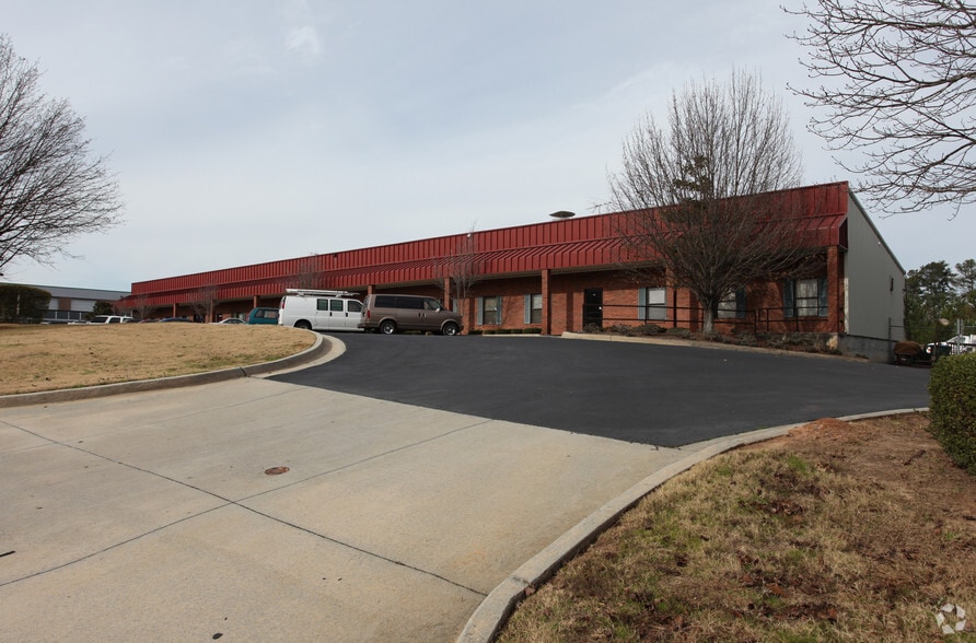 More Photos Of 3675 Hewatt Ct, Snellville Flex For Lease