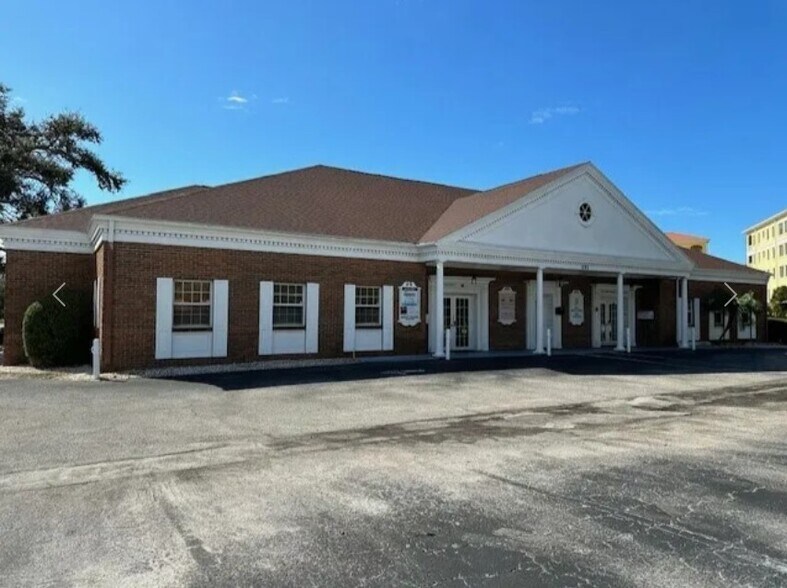 More Photos Of 1000 S Tamiami Trl, Venice Office For Sale