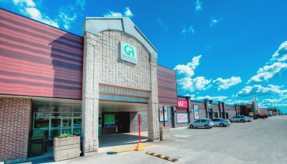 Primary Photo Of 520-616 Boul Frontenac O, Thetford Mines General Retail For Lease