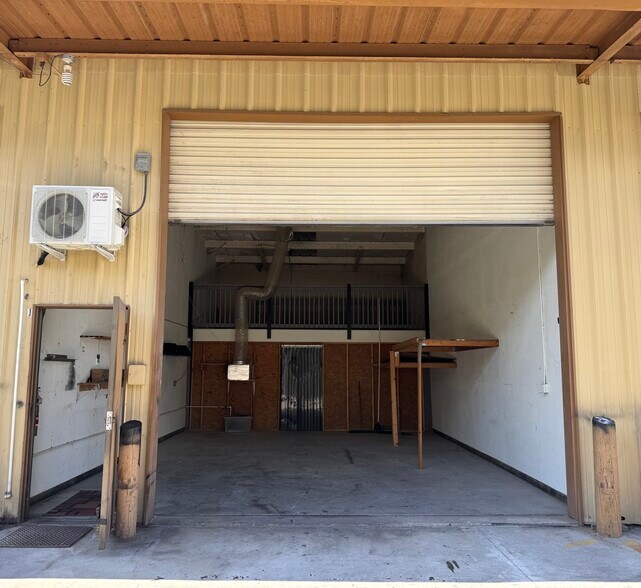 Primary Photo Of 3047 Terrace Ave, Naples Industrial For Sale