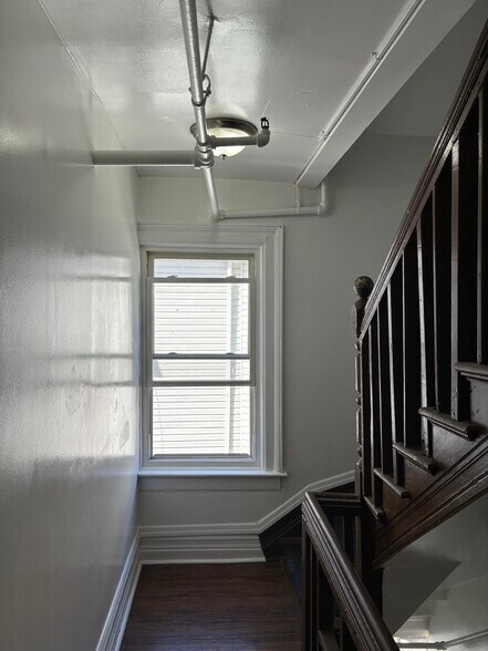 More Photos Of 29 Saint Andrews Pl, Yonkers Apartments For Sale