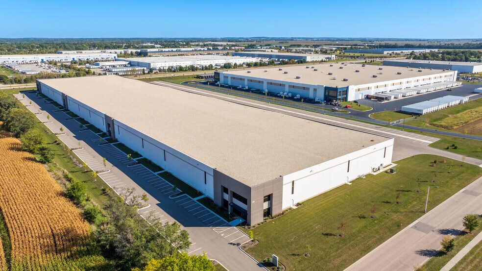 More Photos Of 400 Innovation Dr, Janesville Industrial For Lease