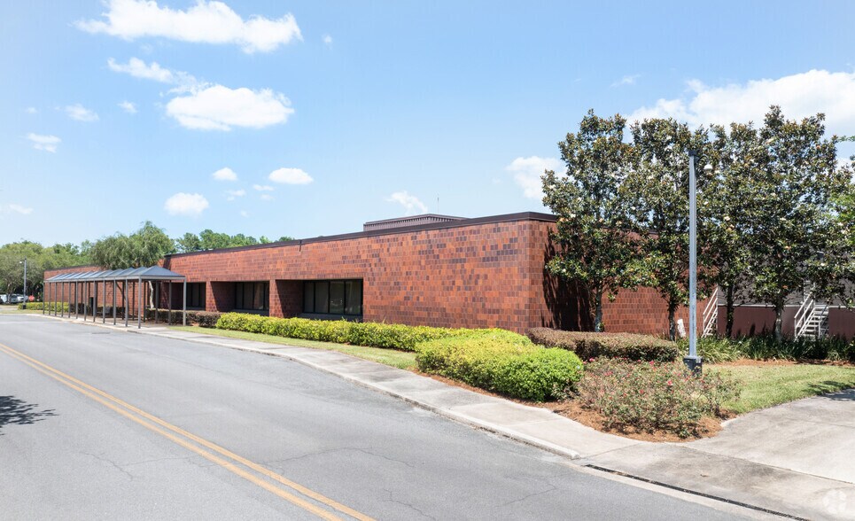 Primary Photo Of 8001 Baymeadows Way, Jacksonville Office For Lease