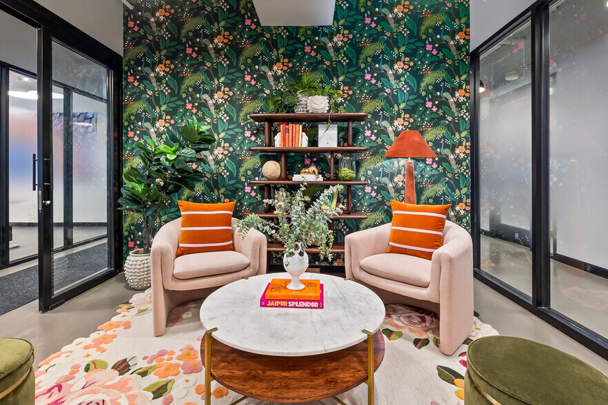 More Photos Of 501-509 Main St, Fort Worth Coworking Space