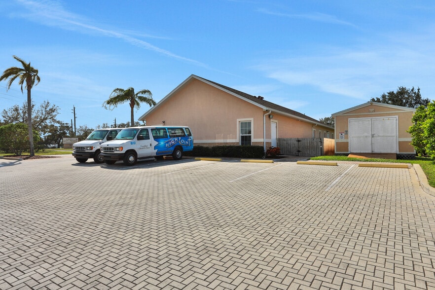 More Photos Of 1495 Herbert St, Port Orange Religious Facility For Sale