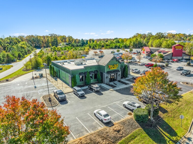 More Photos Of 102 Southern Center Way, Easley Restaurant For Sale
