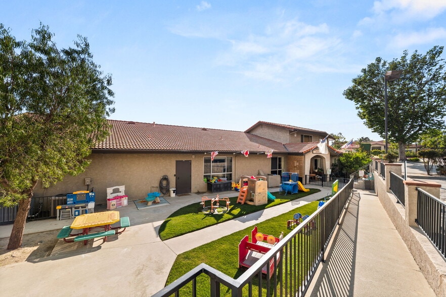 More Photos Of 9944 Highland Ave, Rancho Cucamonga Religious Facility For Lease
