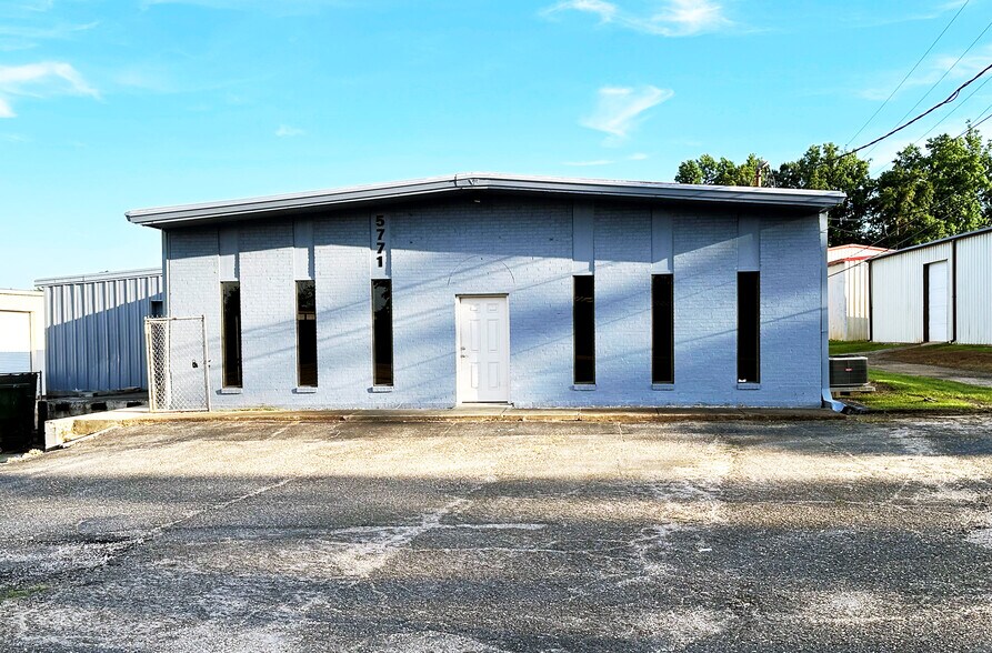 More Photos Of 5771 I 10 Industrial Pky N, Theodore Warehouse For Lease