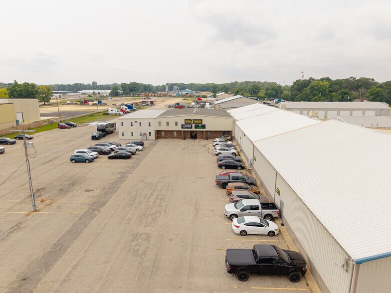 More Photos Of , Elkhart Unknown For Sale