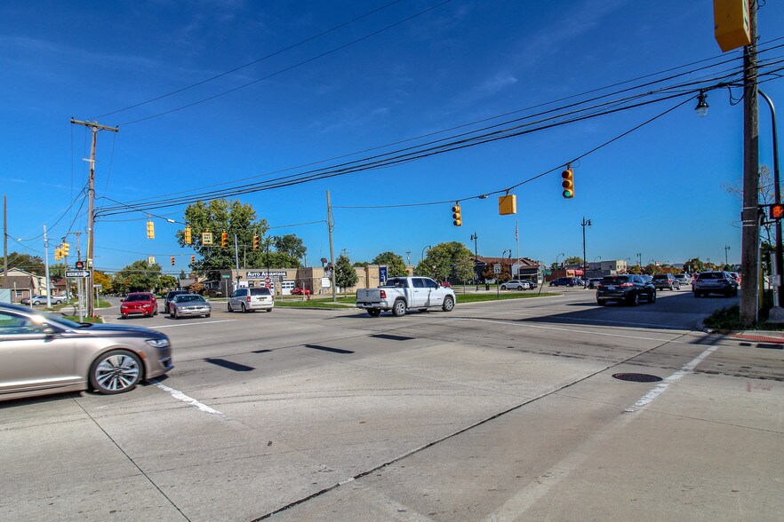 More Photos Of 1519-1545 Southfield Rd, Lincoln Park Land For Sale