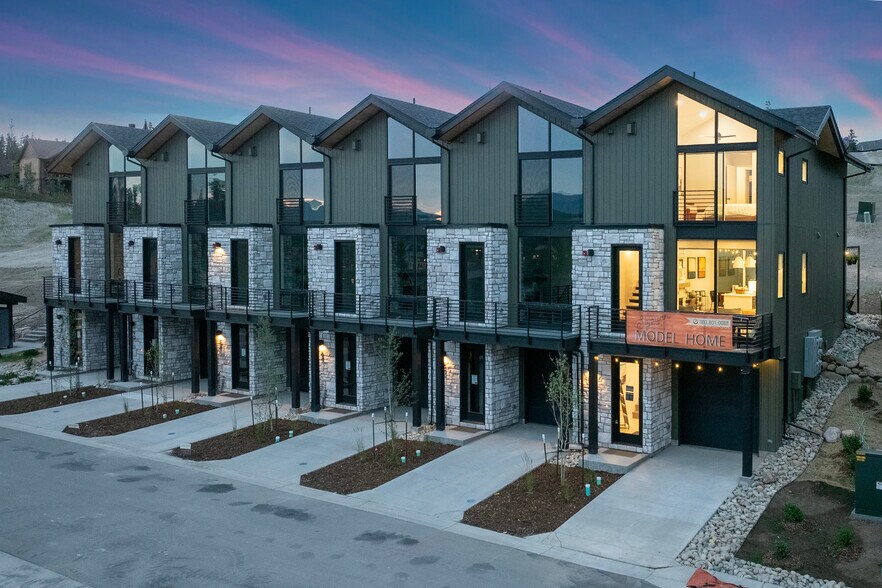 Primary Photo Of 56-64 Wheeler Rd, Winter Park Apartments For Sale