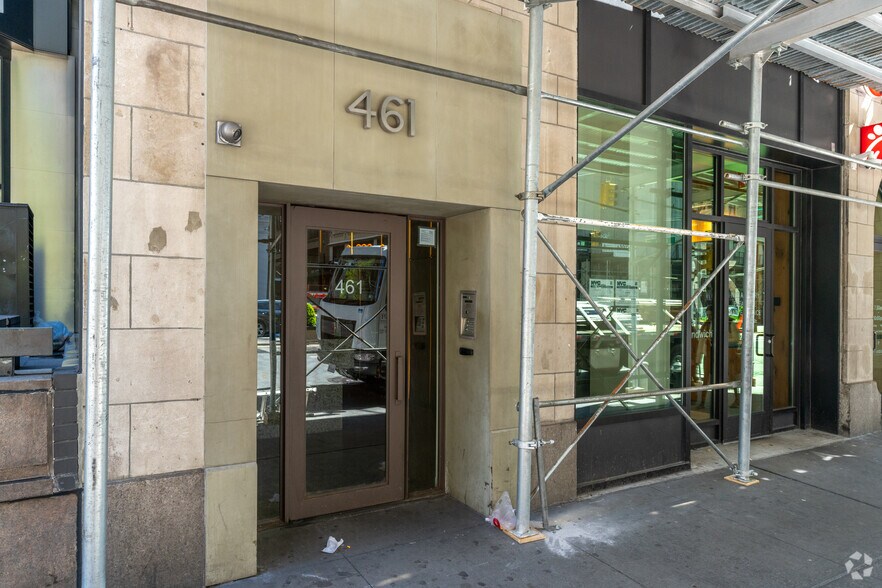More Photos Of 461 Park Ave S, New York Office For Lease