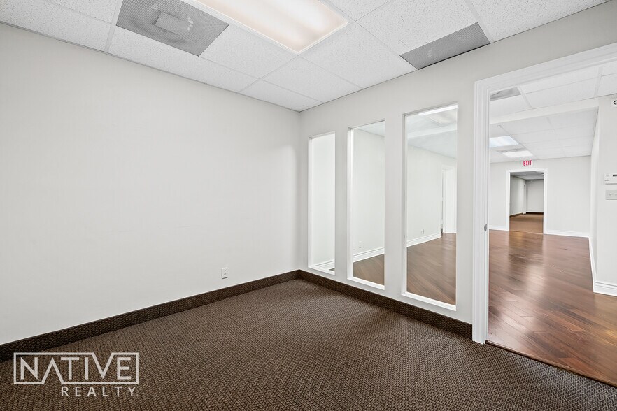 More Photos Of 2817 E Oakland Park Blvd, Fort Lauderdale Office For Sale