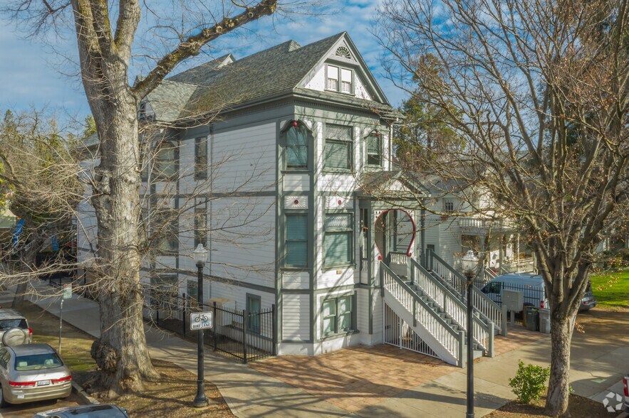 More Photos Of 1301 H St, Sacramento Apartments For Sale