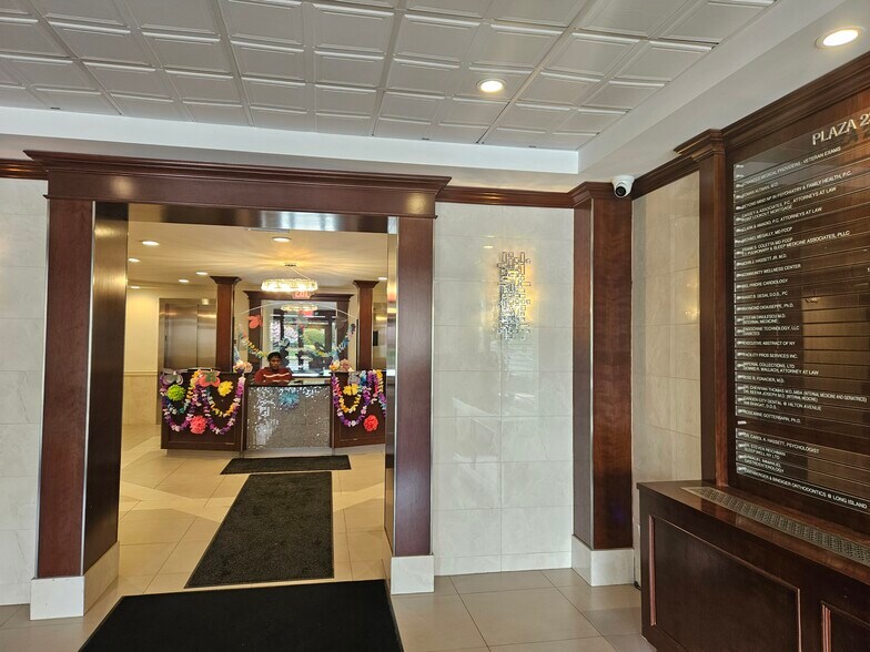 More Photos Of 230 Hilton Ave, Hempstead Medical For Sale