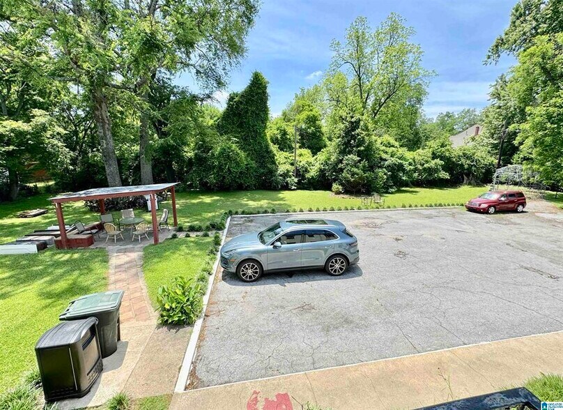 More Photos Of 115 Cotton Ave SW, Birmingham Apartments For Sale