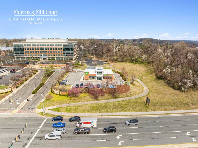 More Photos Of 4319 Collington Rd, Bowie Bank For Sale