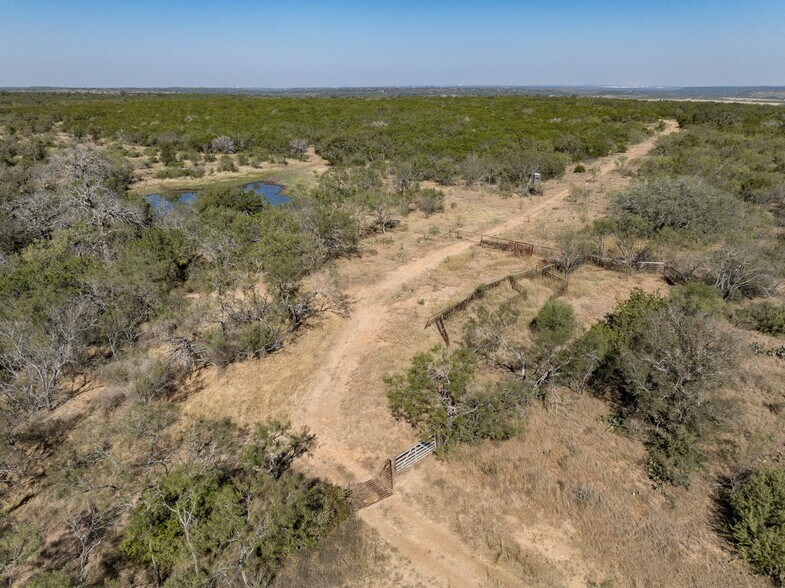 More Photos Of 1033 Flying X Rd, Spicewood Land For Sale
