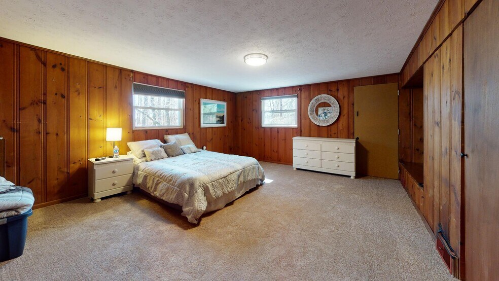 More Photos Of 42 Staley Drive, Morgantown Apartments For Sale