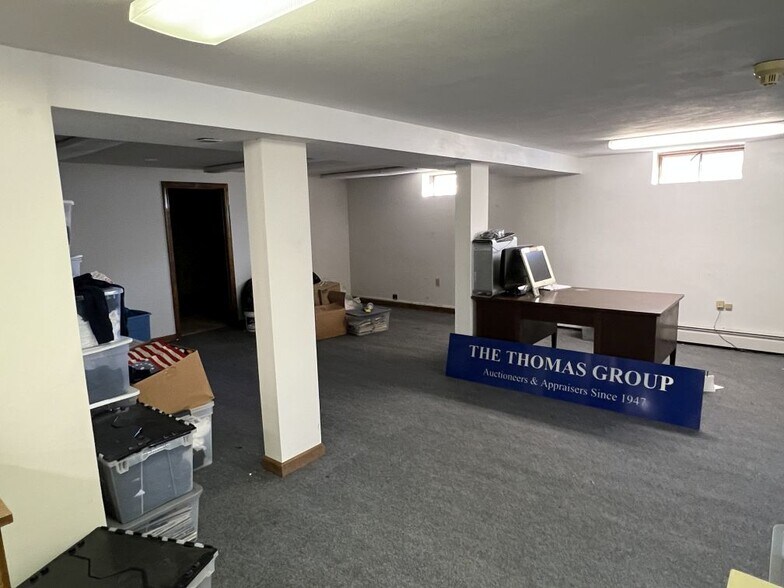 More Photos Of 2414 Boston Post Rd, Guilford Freestanding For Sale