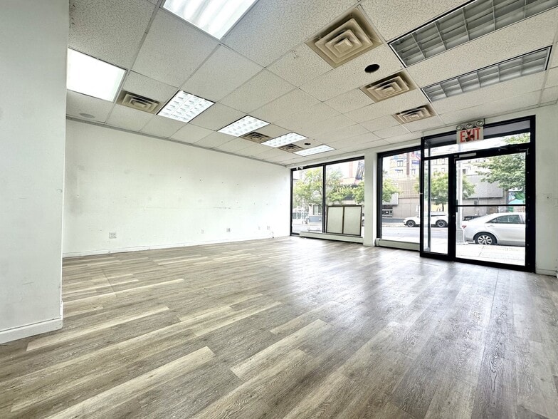 More Photos Of 1206 Saint Nicholas Ave, New York Storefront Retail Residential For Lease