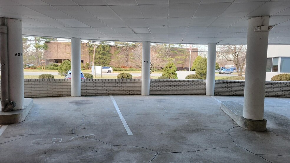 More Photos Of 310 Passaic Ave, Fairfield Office For Sale