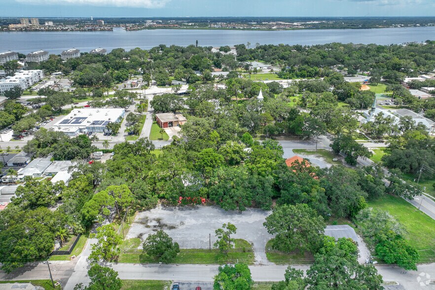More Photos Of 1407 8th Ave E, Bradenton Land For Lease
