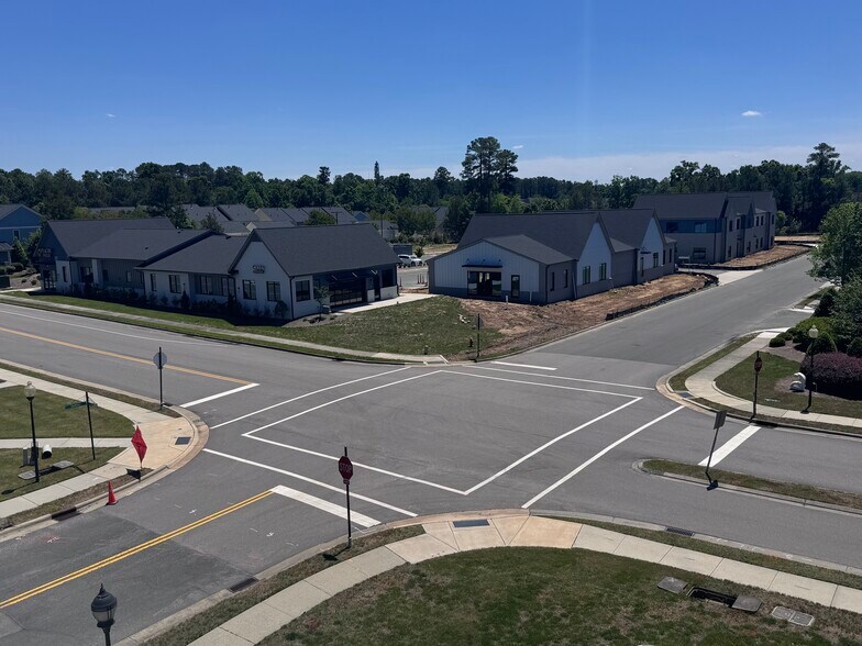 Primary Photo Of 50200 Governors Dr, Chapel Hill Unknown For Lease