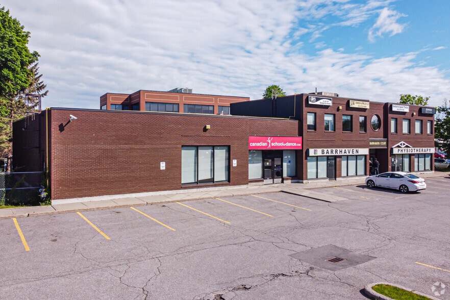 More Photos Of 35 Larkin Dr, Ottawa Office For Lease