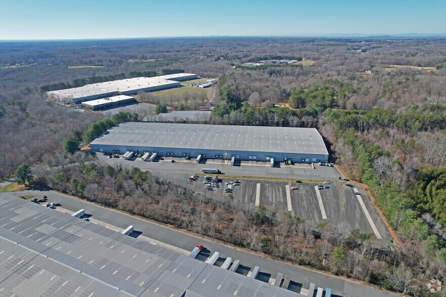 More Photos Of 540 Northridge Park Dr, Rural Hall Warehouse For Lease
