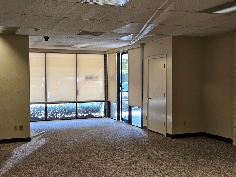 More Photos Of 909 15th St, Modesto Office For Lease