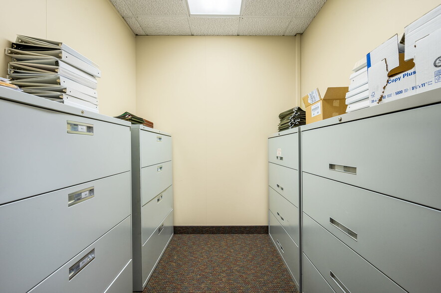 More Photos Of 2031 N Broad St, Lansdale Medical For Sale