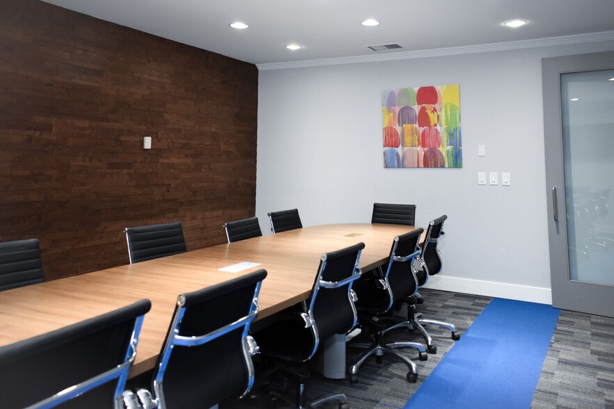 More Photos Of 602 12th Ave SW, Calgary Office For Sale