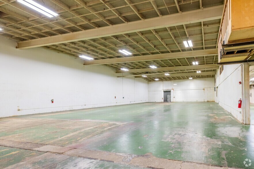 More Photos Of 217 Harbour Way, Richmond Warehouse For Sale