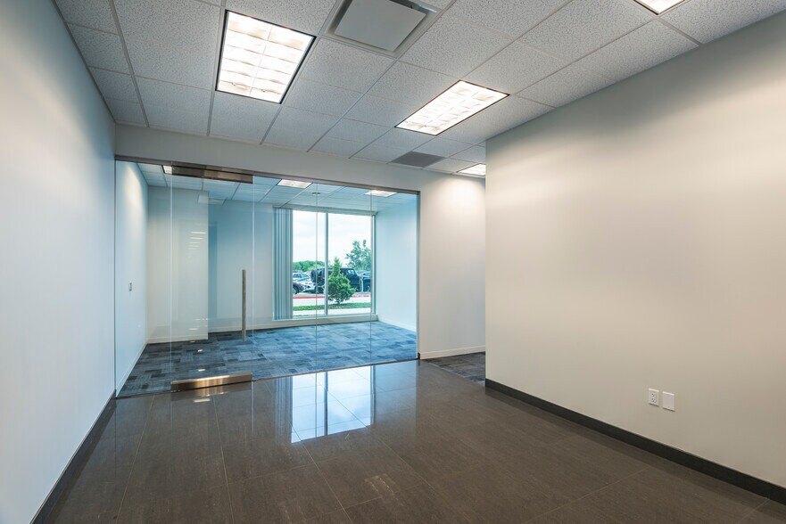 More Photos Of 5445 Legacy Dr, Plano Office For Lease