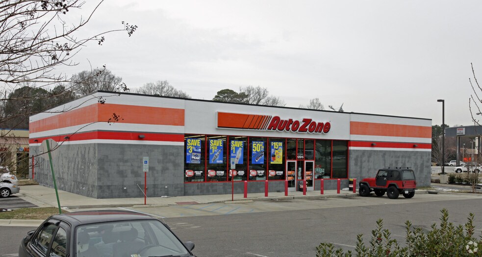 More Photos Of 12917 Jefferson Ave, Newport News Unknown For Lease